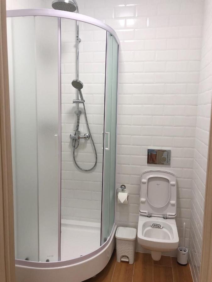 East Residence Gray キエフ エクステリア 写真