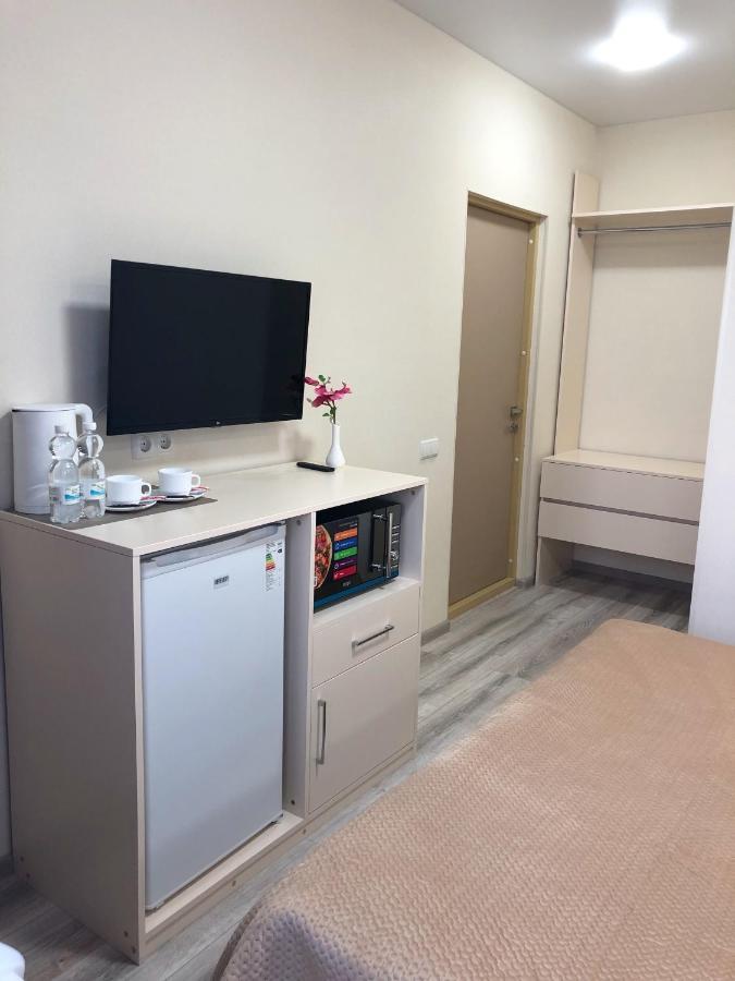 East Residence Gray キエフ エクステリア 写真
