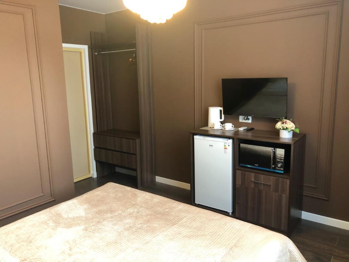East Residence Gray キエフ エクステリア 写真